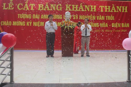 Một số hình ảnh tại lễ cắt băng khánh thành tượng anh hùng liệt sĩ Nguyễn Văn Trỗi  (2).jpg