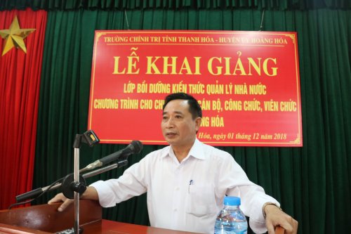đồng chí Trương Văn Đào – Thường vụ huyện uỷ- Trưởng ban tổ chức huyện uỷ phát biểu tại buổi lễ (1).JPG