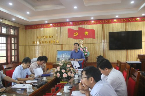 2. Đồng chí Lê Xuân Thu - Bí thư Huyện ủy - Chủ tịch HĐND huyện kết luận hội nghị.JPG