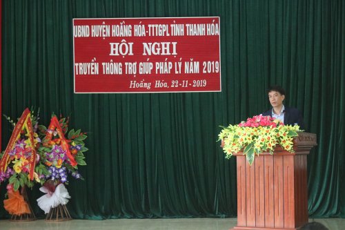 2.Cán bộ Trung tâm Trợ giúp pháp lý Nhà nước tỉnh.JPG