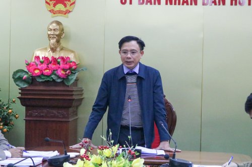 2. đồng chí Lê Văn Phúc - Huyện ủy viên - Phó Chủ tịch UBND huyện phát biểu chỉ đạo tại buổi làm việc.jpg