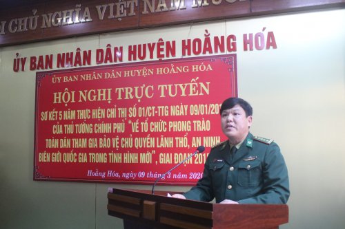 2. Đại tá Hoàng Văn Hùng – Phó Chính ủy Bộ đội Biên phòng tỉnh phát biểu ý kiến.JPG