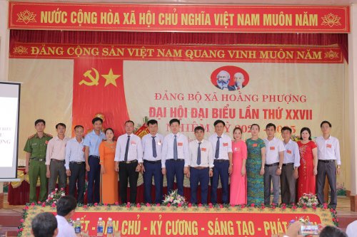 Ra mắt BCH Đảng bộ xã Nhiệm kỳ 2020-2025.JPG