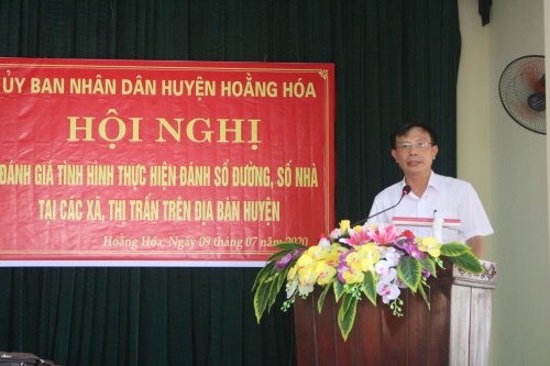 2. Đồng chí Lê Văn Phúc - PCT.UBND huyện kết luận hội nghị.JPG