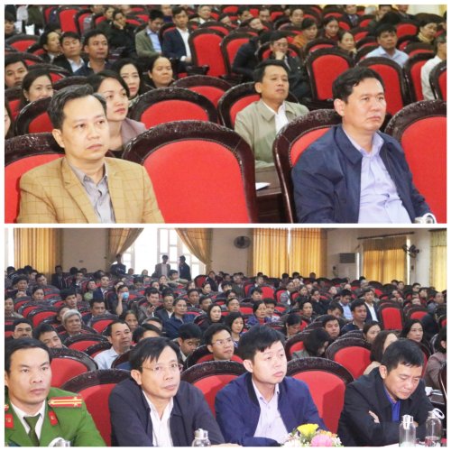 2. lãnh đạo  huyện Hoằng Hóa tham dự buổi tiếp xúc cử tri với tổ đại biểu HĐND tỉnh bầu tại khu vực.jpg