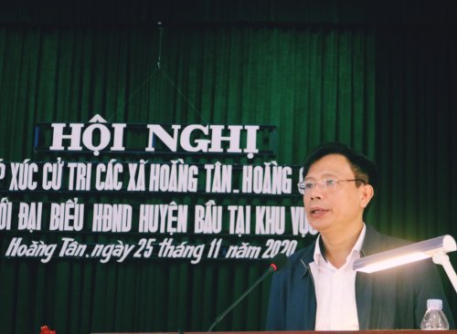 5. đồng chí Lê Văn Phúc- TVHU- PCT UBND huyện tổ trưởng  tiếp thu và giải trình các ý kiến thuộc thẩm quyền.jpg