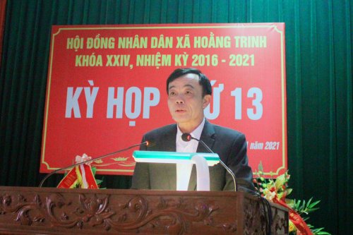 3. Đồng chí Nguyễn Văn Xuân - Chủ tịch HĐND xã khai mạc kỳ họp.jpg