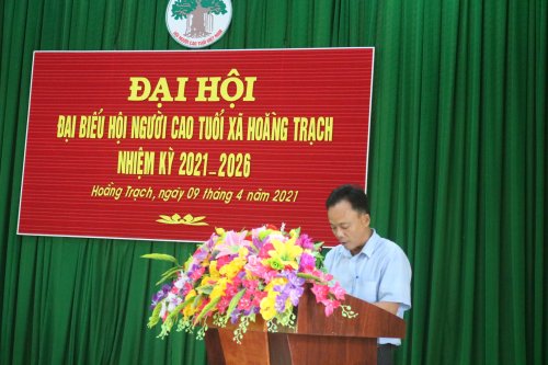 đồng chí Hoàng Huy Hợp  – Phó Bí thư Đảng ủy – Chủ tịch UBND xã phát biểu chỉ đạo tại đại hội.JPG