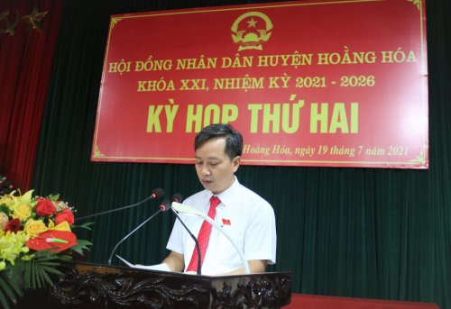 Ảnh 3. Đồng chí Lê Huy Lượng - TVHU, Phó Chủ tịch HĐND huyện..JPG