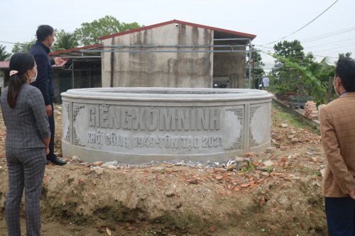 3. một trong hai giếng làng Trù Ninh- xã Hoằng Đạt đang được khẩn trương khôi phục.jpg