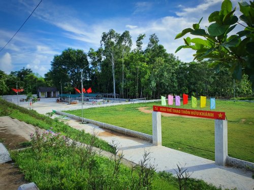 3. Khu thể thao thôn Hữu Khánh xã Hoằng Xuân được xây dựng từ nguồn lực xã hội hoá.jpg