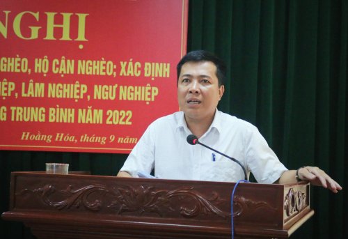 5. Đồng chí Trịnh Hữu Vui - Chủ tịch UBND xã Hoằng Thái tham gia ý kiến tại hội nghị..jpg