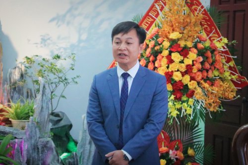 2. Đồng chí Lê Thanh Hải - Phó Bí thư, Chủ tịch UBND huyện khẳng định trong thành tích chung của huyện trong năm 2022 có sự đóng góp không nhỏ của bà con giáo dân.jpg