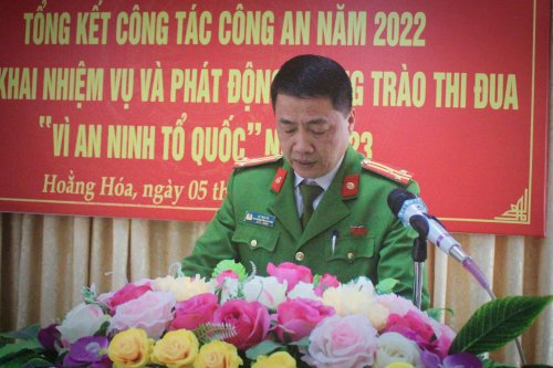 3. Đồng chí Lê Thái Hà - Phó Trưởng Công an huyện báo cáo kết quả công tác Công an năm 2022..jpg