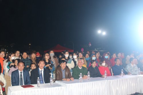 3. các đại biểu dự đêm giao lưu VN mừng đảng- mừng xuân 2023 tại TT Bút Sơn.jpg