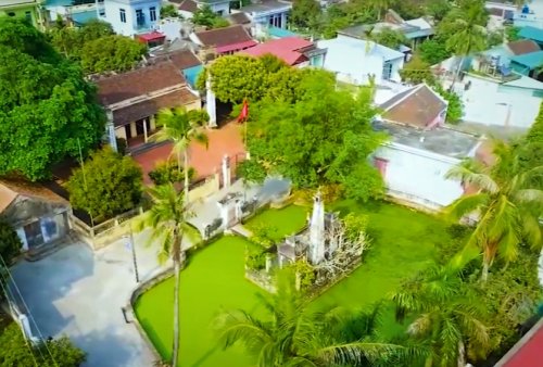 2. Di tích đình làng Phượng Mao trong không gian văn hóa làng.....jpg