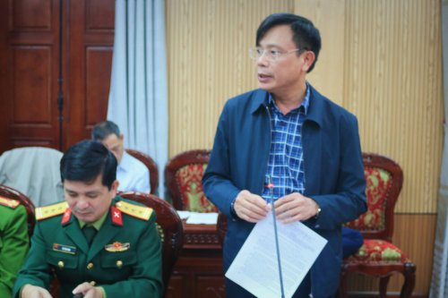 3....đồng chí Lê Văn Phúc - TVHU, Phó Chủ tịch UBND huyện....jpg