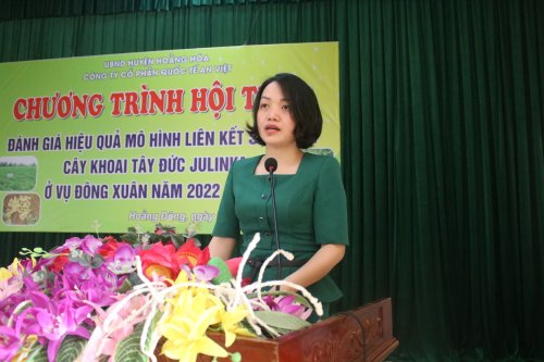 3. Đồng chí Nguyễn Thị Thu Hà - Phó Chủ tịch UBND huyện phát biểu tại hội thảo.jpg