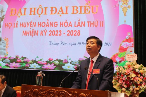 10 .đồng chí Lê Xuân Thu - TUV- BT HU- CT HĐND huyện phát biểu tại đại hội.JPG