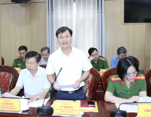 Chủ tịch UBND huyện Hoằng Hóa Lê Thanh Hải phát biểu.jpg