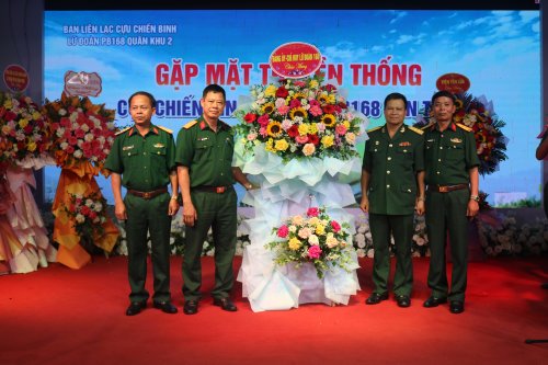 dơn vị tặng .JPG