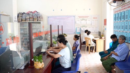 XÃ HOẰNG ĐỒNG THỰC HIỆN TIÊU CHÍ CHUYỂN ĐỔI SỐ.00_01_24_05.Still005.jpg