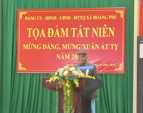 4. Đại biểu phát biểu cảm tưởng.jpg