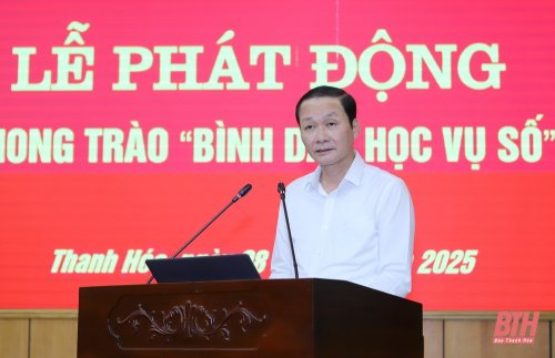 Chủ tịch UBND tỉnh Đỗ Minh Tuấn phát động phong trào “Bình dân học vụ số” trên địa bàn tỉnh.  .jpg