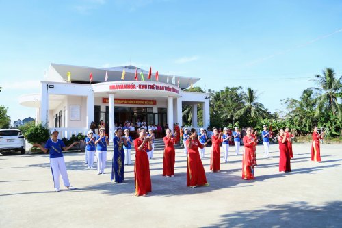 4. Khuôn viên Nhà văn hóa thôn Vĩnh Gia 2 xã Hoằng Giang..jpg