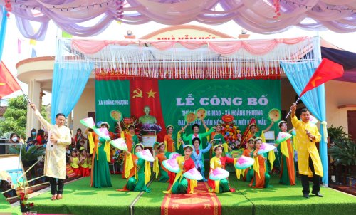 5. Đời sống người dân không ngừng được nâng lên..jpg