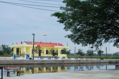 9. Khuôn viên nhà văn hóa thôn Ích Hạ, xã Hoằng Qùy, huyện Hoằng Hóa..jpg