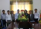 Đồng chí Lê Sỹ Nghiêm – Phó Bí thư Huyện ủy, Chủ tịch UBND huyện thăm và chúc mừng ngày Thầy thuốc Việt Nam 27/2 tại Bệnh viện đa khoa huyện
