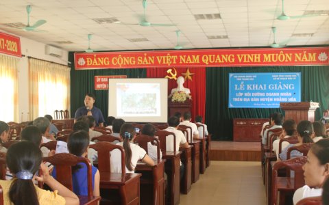 Khai giảng khóa đào tạo bồi dưỡng doanh nhân tại Hoằng Hóa