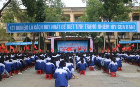 Mít tinh hưởng ứng tháng hành động quốc gia phòng, chống HIV/AIDS năm 2019