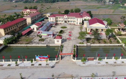 Hoằng Hà đón Bằng công nhận xã đạt chuẩn nông thôn mới
