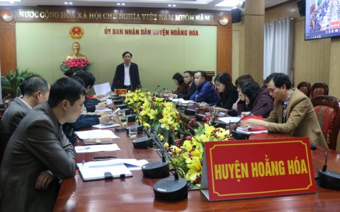 UBND huyện Hoằng Hóa tổ chức hội nghị trực tuyến Sơ kết học kỳ I, triển khai nhiệm vụ trọng tâm học kỳ II năm học 2019 -2020.